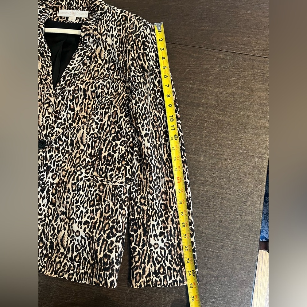 Boston Proper Animal Print Blazer - Picture 6 of 9